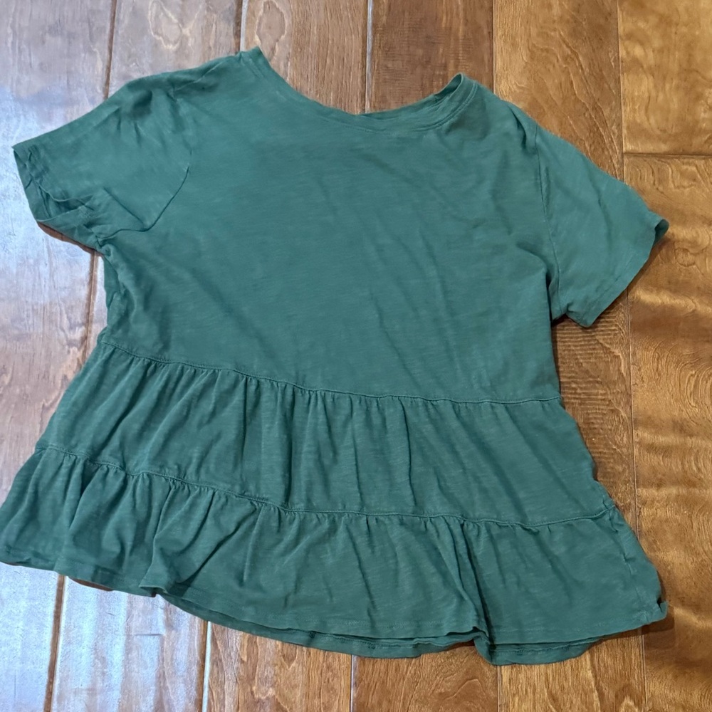 Like New Size Small Time and Tru Green Ruffle  Top